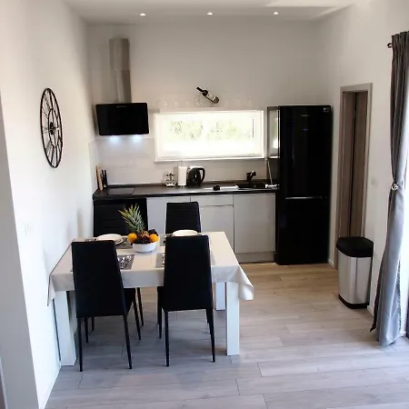 Nyaraló Samoel Holiday Makarska